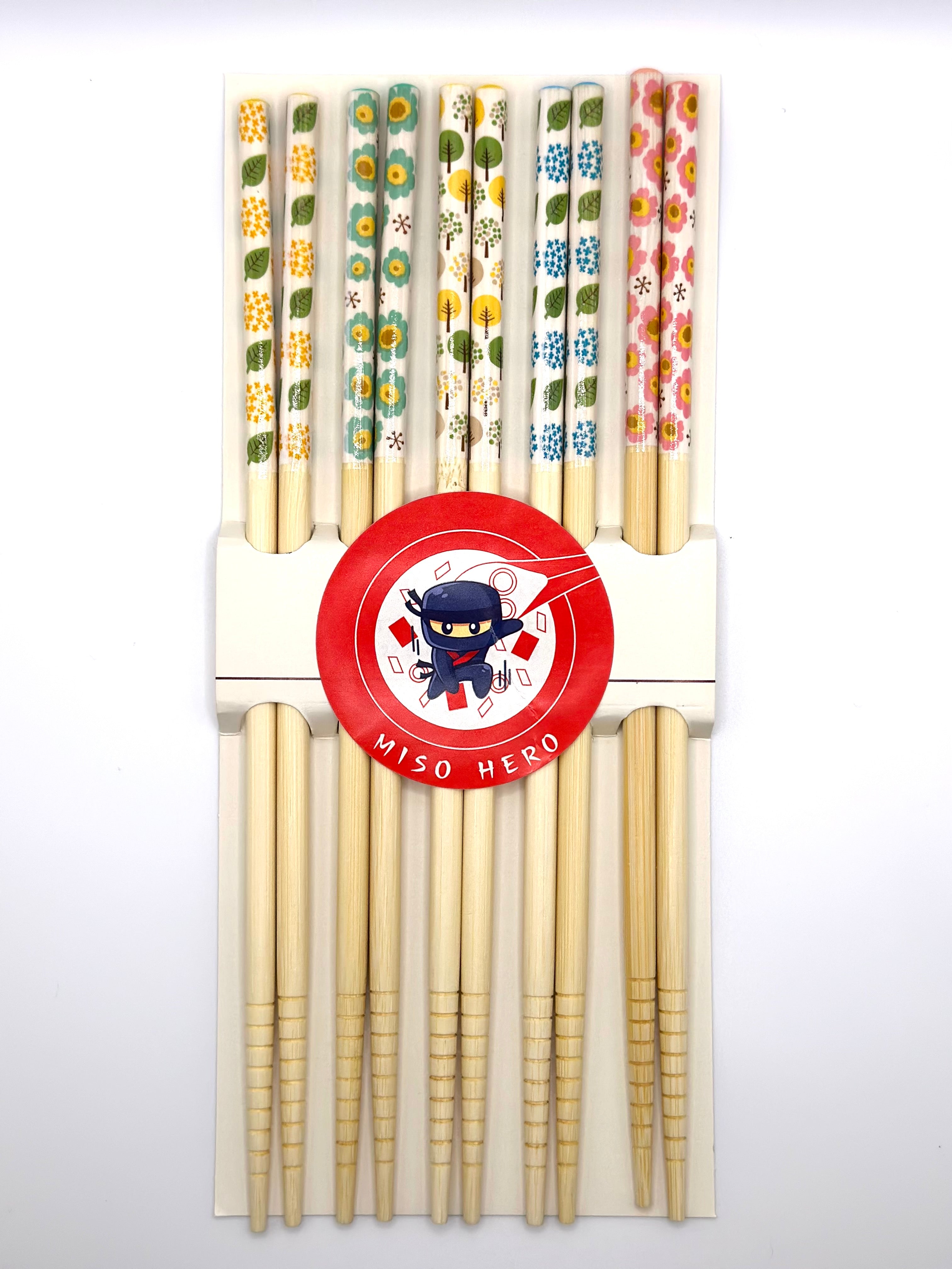 Set of 5 chopsticks in different designs